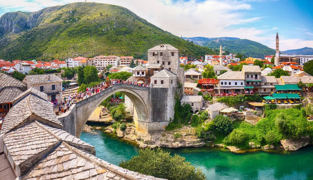 Mostar: Taş Köprünün Ötesinde Tarih, Doğa ve Kültürle Dolu Bir Şehir | Anatolia Rent a Car Gezi Rehberi